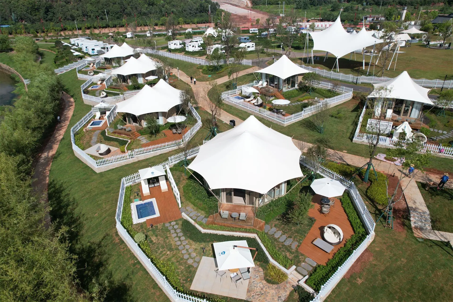 Double Peak Hotel Tents