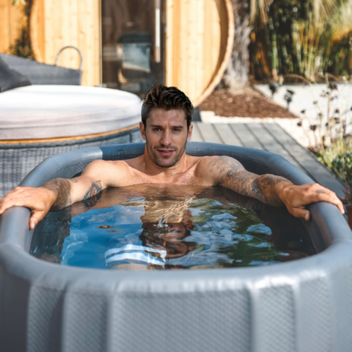 Inflatable Ice Hot Tub 02